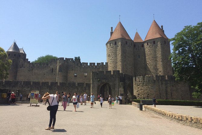 Cité de Carcassonne Guided Walking tour. Private tour. - The UNESCO Cité de Carcassonne: walls, towers, and the big timeline