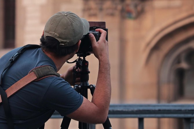 CityTour and Photo Portraits Souvenirs in Montpellier - Antigone and Ricardo Bofill’s modern vision