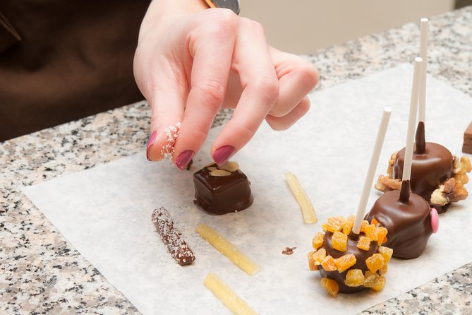 Colmar: Chocolate creation workshop at Choco-Story - The bag you take home: 250–300g of your own chocolate