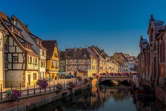 Colmar: Private guided walking tour of the Historical Center - Starting at Place des Unterlinden