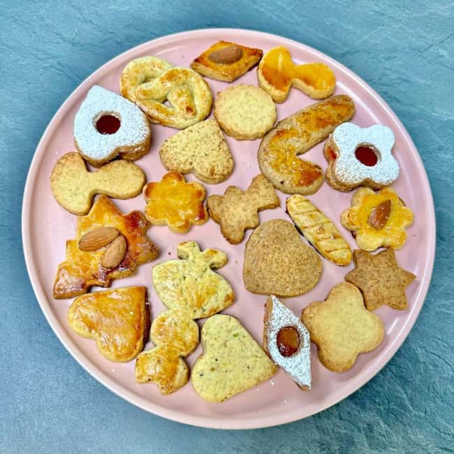 Cooking class : Baking “Bredele” Alsatian Biscuits, Colmar - Inside the central Colmar apartment