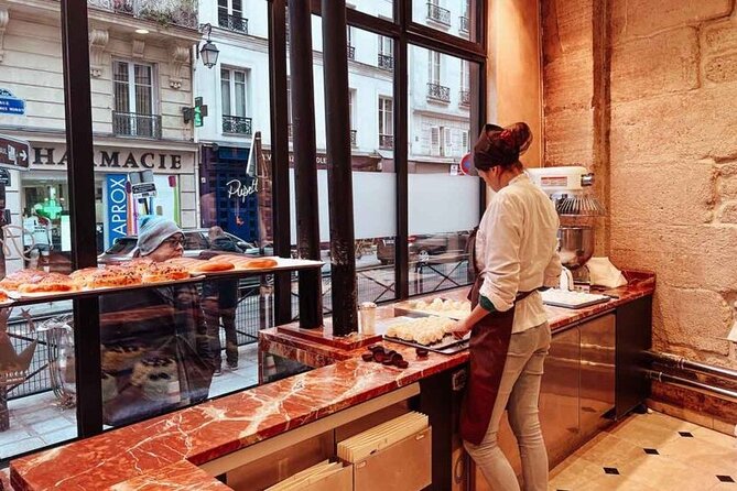 Cool Le Marais: Parisian Food Tour, Small Group or Private Option - Sweet Finale: Macaroon, Chocolate, and Puffed Pastry