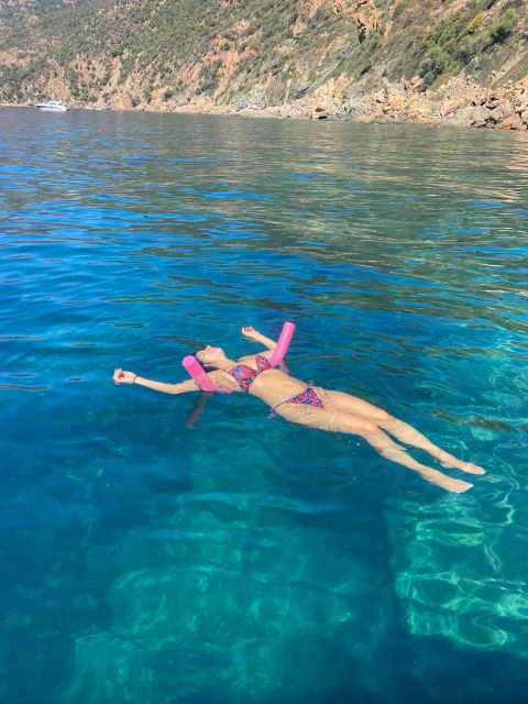 Corsica: Calanques de Piana-capo rosso boat trip/snorkeling - The Calanques de Piana and their sea caves