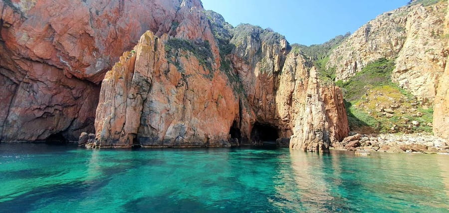 Croisière Calanques de Piana - Baignade bateau 12 places - Key points at a glance