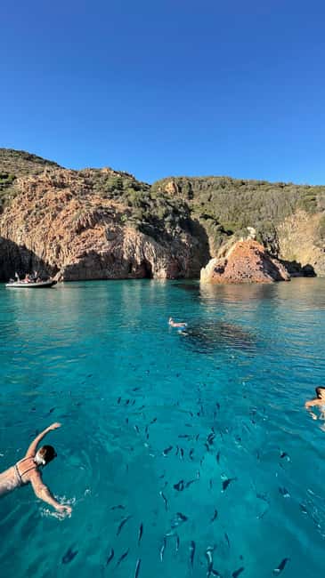 Croisière Calanques de Piana - Baignade bateau 12 places - Why this 12-seat speedboat tour fits Calanques de Piana so well