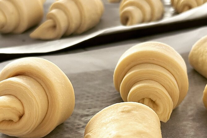 Croissants and pains au chocolat with a pastry chef in Paris - Getting to 115 Bd Voltaire and what to expect when you arrive