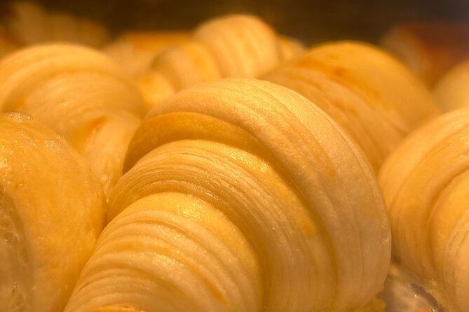 Croissants and pains au chocolat with a pastry chef in Paris - Price and value: is $126.98 worth 2.5 hours?