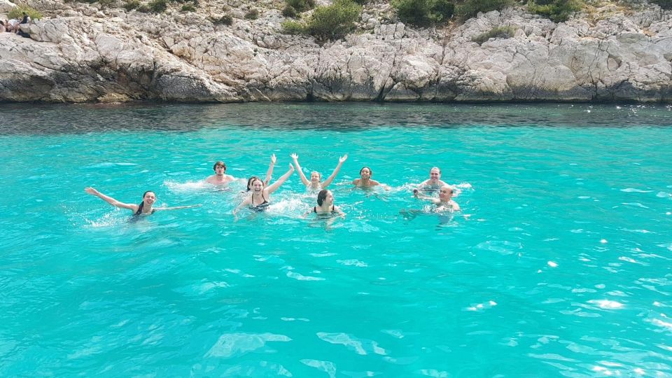 Cruise, Coffee and Swimming in the Calanques of Frioul - The quick Château d’If photo stop: snap shots, then back to the sea