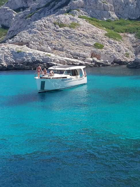 Cruise, Coffee and Swimming in the Calanques of Frioul - Duration and pacing: why 150 minutes feels just right