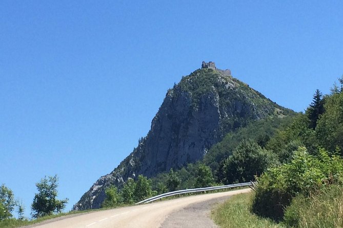 Day Tour to Mirepoix, Montségur, Camon. Private tour from Carcassonne - Who should book this day
