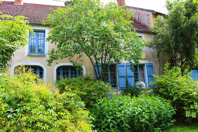 Day Trip from Paris - French Food Experience in a Country House - What arrives at the table