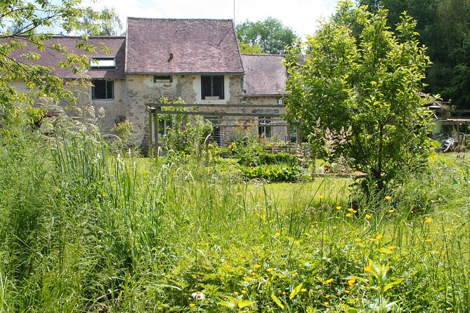 Day Trip from Paris - French Food, Rural Experiences & Horses! - Who should book this Bellot escape?