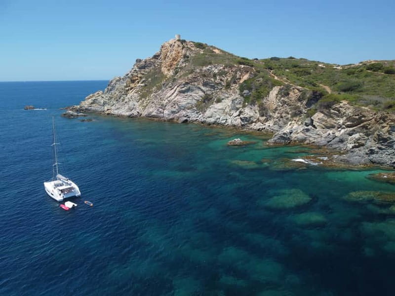 Departure from BRUSC: Half-day catamaran cruise - Should you book this half-day catamaran to Embiez?