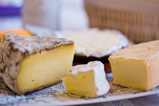 Devour Paris Food Tour : Montmartre Like a Local - Sacré-Cœur Portion: Views, Not a Grind