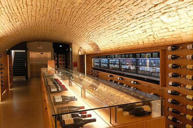 Dijon guided tour with wine tasting included ! - Starting at Dijon Central Indoor Market