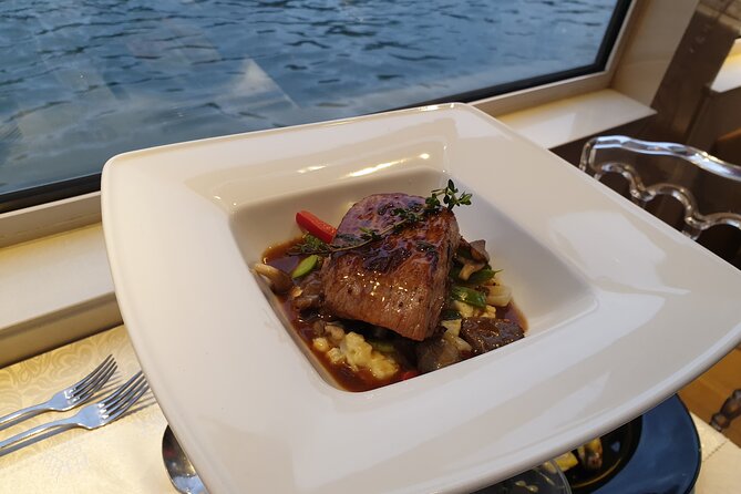 Dinner Cruise Prestige Check-out from the Eiffel Tower - Drinks and wine: plan for extra spending on board