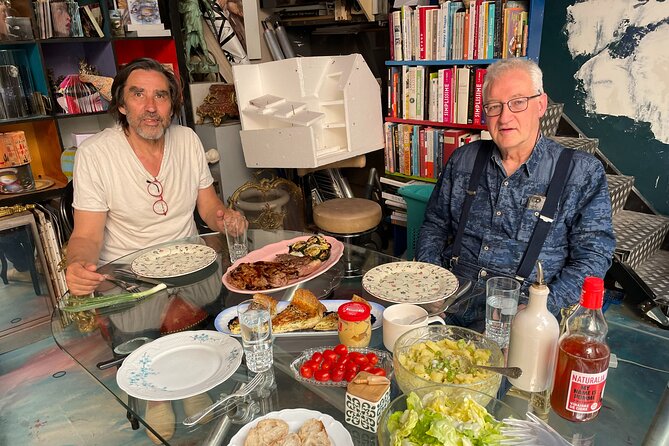 Dinner in a Bohemian Artist Apartment in Central Paris - What happens from the 8 p.m. meeting