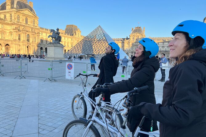 Discover Iconic Paris: Private Bike Tour of the City Center - Why a private bike is useful in central Paris