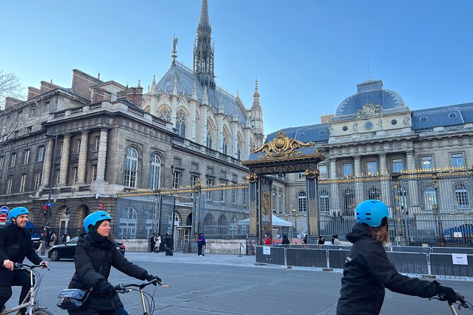 Discover Iconic Paris: Private Bike Tour of the City Center - Following the Seine toward the Musée d’Orsay