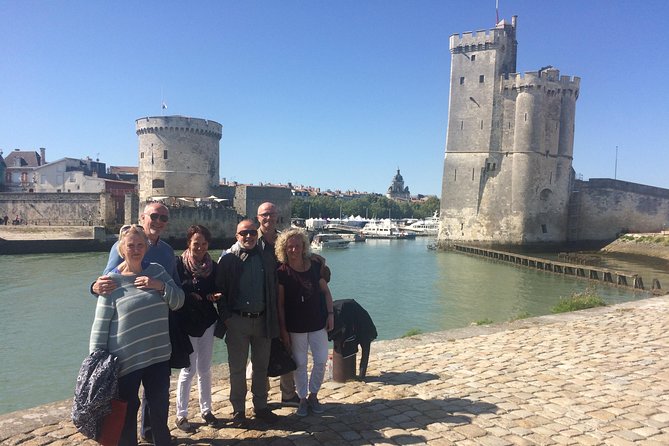 Discover La Rochelle: Discovery Walking Tour of La Rochelle - Vieux Port de La Rochelle: where the city keeps talking back