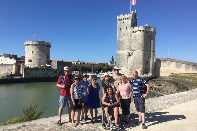 Discover La Rochelle: Discovery Walking Tour of La Rochelle - West side stories: Porte des Deux Moulins, Fort des Dames, and Plage de la Concurrence