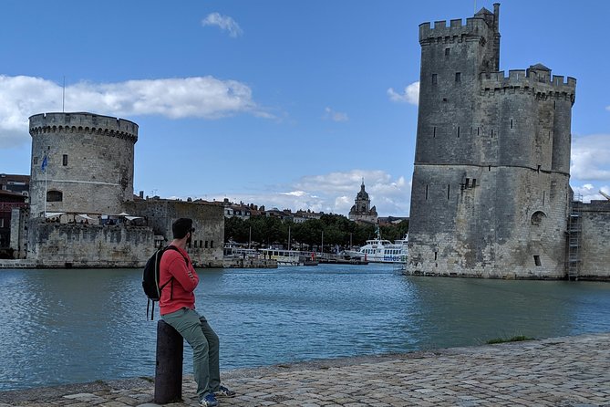 Discover La Rochelle: Discovery Walking Tour of La Rochelle - Marche Central de La Rochelle: your map for eating and drinking