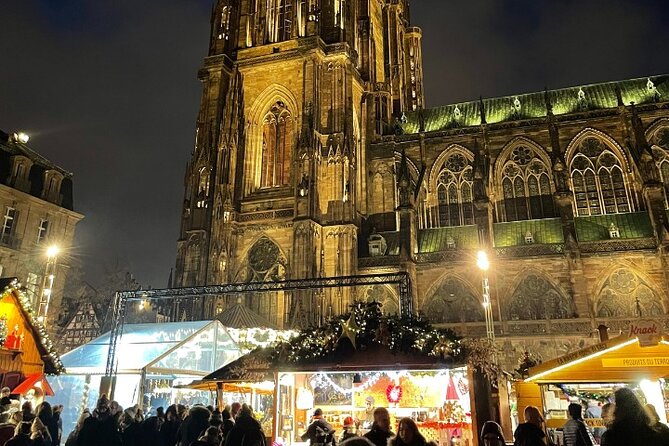 Discover Strasbourg Christmas markets - Free drink - Place Kléber: The Main Square, the Christmas Tree, and the Timing Test