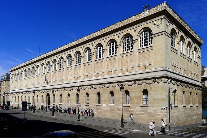 Discover the Latin quarter - Guillaume’s guiding style