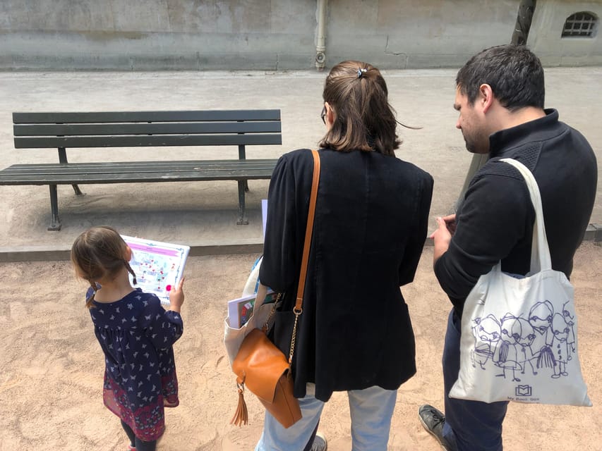 Discover the Marais (:) An Outdoor Detective Adventure - Why this Marais game works better than a standard walk