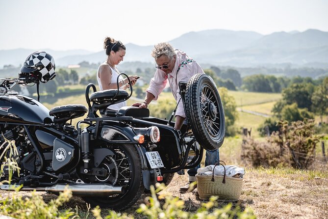 Discovery of the Basque Country by sidecar with private driver - Ascain, a mountain village with a borderland past