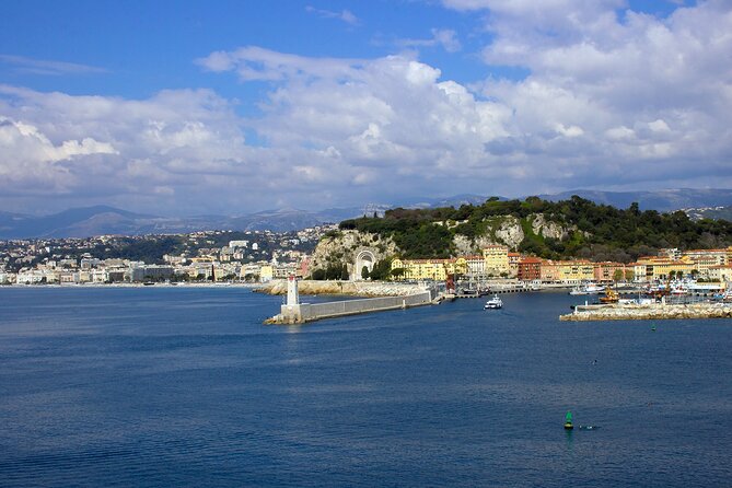 Discovery of the city of Nice by electric Méhari - Climbing Mont Boron Forest Park