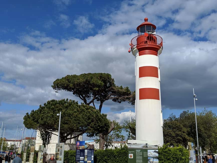 Discovery Walking Tour of La Rochelle - Pace, comfort, and who this walking tour is best for