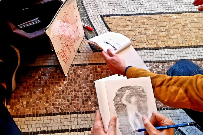 Drawing workshop/creative notebook during a walk from the Invalides to the Petit Palais - Working Inside the Petit Palais