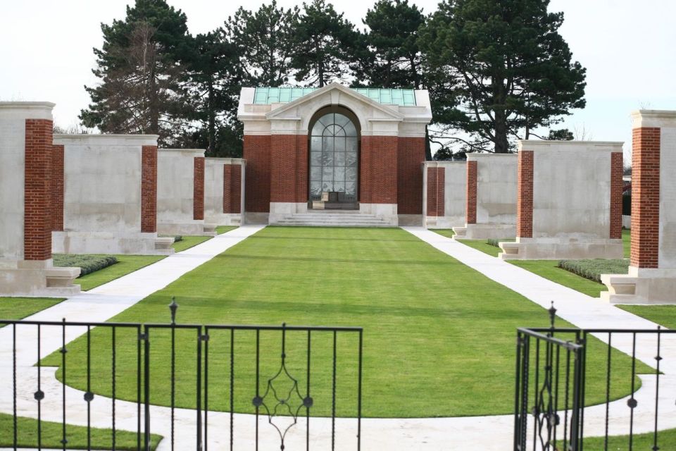 Dunkirk: Operation Dynamo and Battlefield of Dunkirk Tour - The British Memorial and cemetery: the names you can’t place