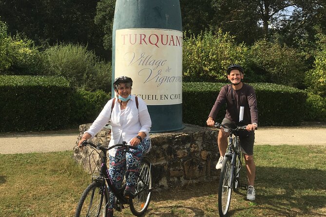 E-bike Cycling and Wine in Saumur France - Château de Targé and the family side of Loire wine