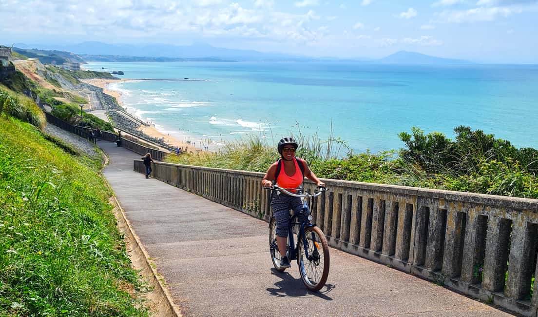 E-bike Guided Tour Biarritz & small villages - Bidart stops: photo moments and easy coastal cruising