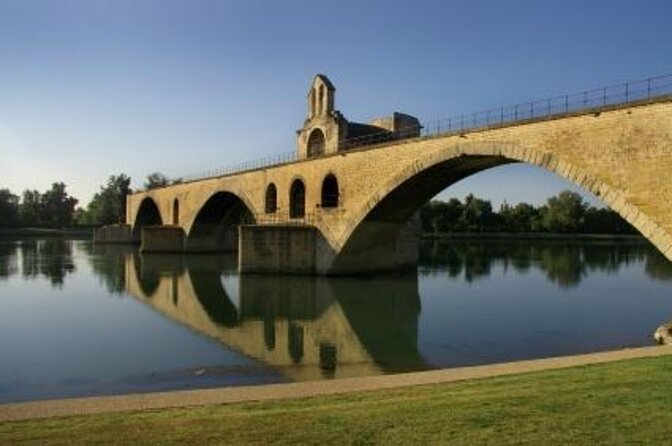 e-Scavenger hunt Avignon: Explore the city at your own pace - Key points before you book