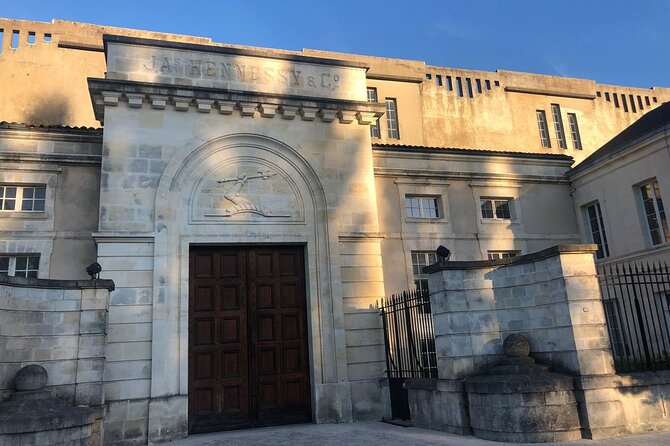 e-Scavenger hunt Cognac: Explore the city at your own pace - The Old House and medieval Cognac