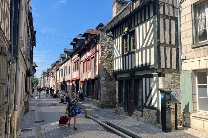 e-Scavenger hunt Honfleur: Explore the city at your own pace - Sainte-Catherine Church, built like an upside-down ship