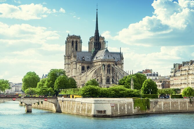 Early Access Paris Notre Dame Cathedral Walking Tour - The quick route: from Place Louis Aragon to Notre-Dame’s river views