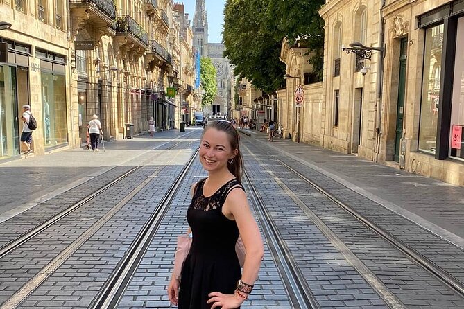 Early Bird City Tour - Nice morning walk in Bordeaux - The Water Mirror before the crowds arrive