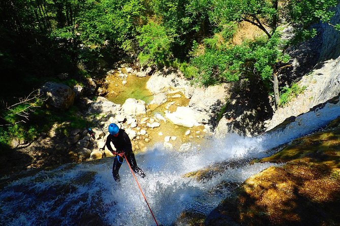 Ecouges sensational canyoning in the Vercors (Grenoble / Lyon) - Location, timing, and weather