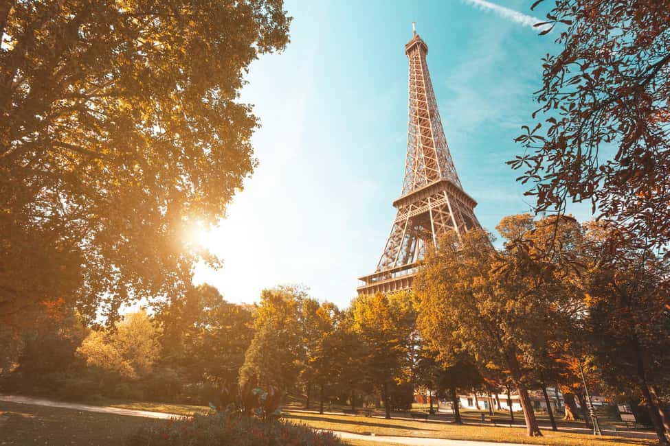 Eiffel Tower Dedicated Reserved Access Top or 2nd by lift - Reserved Elevator Entry: What You Actually Get for 90 Minutes