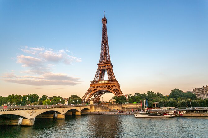 Eiffel Tower Guided Climbing Experience & Optional Summit Upgrade - Meeting at Avenue Elisée Reclus and building time for lines