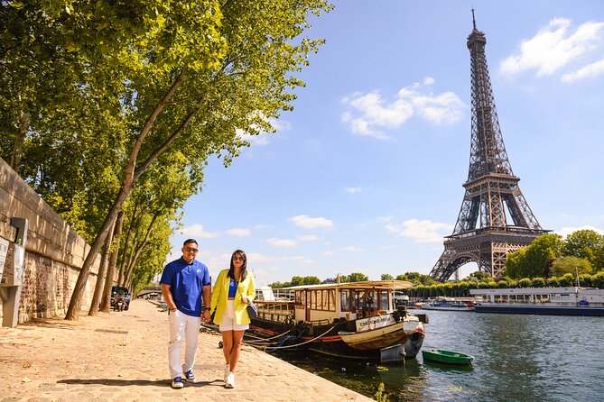 Eiffel Tower Photographer, Professional Photo shoot - Paris - Choosing one, two, three, or four hours