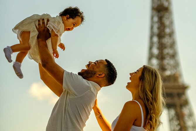 Eiffel Tower Photoshoot - What you get at the end: 50+ edited photos (and optional retouching)