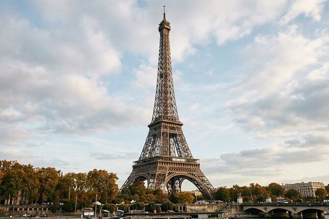 Eiffel Tower Reserved Access Tour up to the 2nd Floor or Summit - The 2nd-Floor Guided Portion: Exactly What to Expect