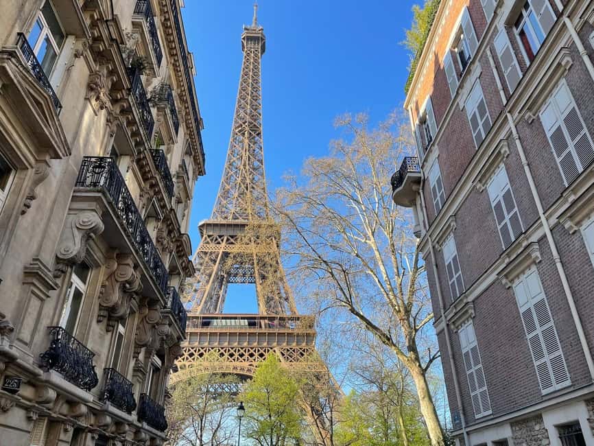 Eiffel Tower Ticket: Summit or 2nd Floor + Audioguide - Phone Audioguide: How to Use It So It’s Actually Worth It
