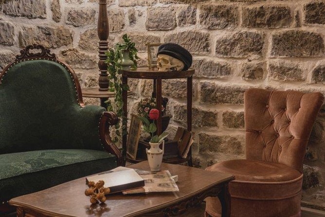 Escape Hunt Paris, Escape Game - What the special atmosphere and decoration really do for the game