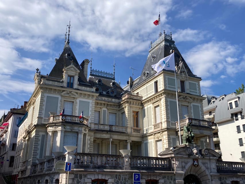 Evian-les-Bains : Walking Guided Tour - Key points to know before you book